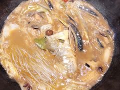 铁锅炖鱼-百一大地锅(香福路店)