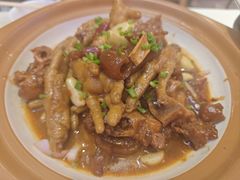 -霄汉牛三鲜湖北砂锅菜(万松园2店)