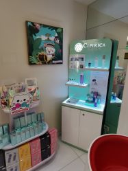 -咪咪比基尼脱毛专业店