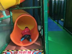 -蒙特利亲子乐园