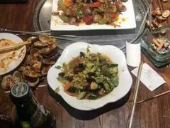 骨肉相连-小不点烧烤城(长乐宫店)