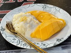 -Nings Mango Stand