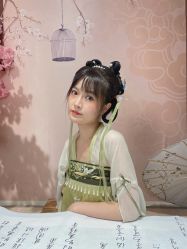 -一揽芳华汉服旗袍体验馆(拙政园店)