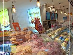 新鲜出炉法式可颂-BreadTalk面包新语·烘焙蛋糕(海珠丽影广场店)