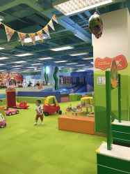 -莫莉幻想儿童乐园(青岛金茂湾店)