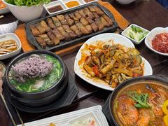 -釜山豚骨汤饭(芝罘万达广场店)