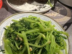 -花溪雨·森林餐厅(石基店)