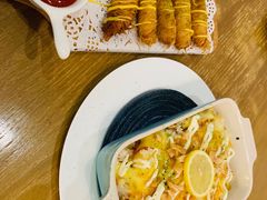 -Rabbit Cafe私房西餐甜点咖啡(栖霞路店)