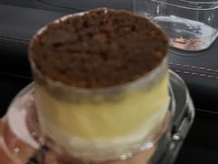 -好利来(上海长宁龙之梦店)
