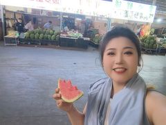 -曼阁市场水果批发市场