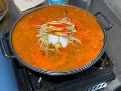 明洞辣鸡爪火锅-Meet Sun韩式大排档(五一广场7MALL店)