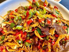 -川流不息·地道川菜·小龙虾(松东路店)