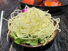 -冯校长老火锅(中联广场店)