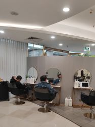 -八佰伴8008星级形象店