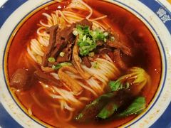 -霸蛮湖南菜·牛肉粉(荣京西街店)