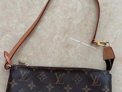 -聚云奢二手奢侈品黄金手表包包回收·中古店(三里屯总店)