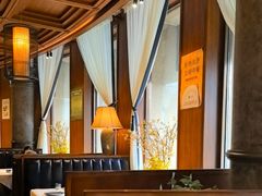 -八府香鸭·啫啫煲(华山路店)