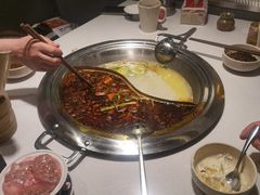 -老房老舍重庆火锅(假日城市店)