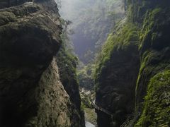 -龙水峡地缝景区