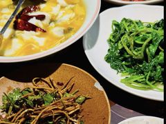 -拾捌川·自贡爆炒(新街口店)