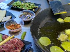 -凉都青瓦房烙锅(清镇中环国际店)