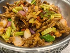 -启东海鲜人家(古美路店)