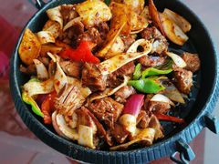 -撒拉人家.酸菜牦牛肉火锅