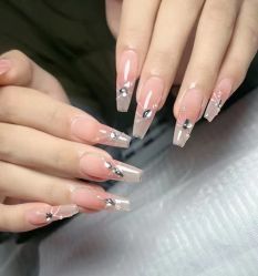 -今玥美甲美睫