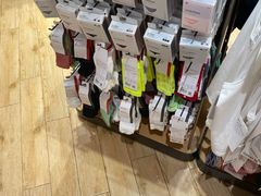 -lululemon(上海浦东IFC店)