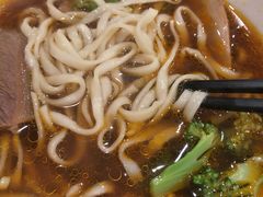 -康师傅私房牛肉面(马泉营奥莱店)