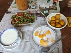-周大娘牛乳(旧寨古村总店)