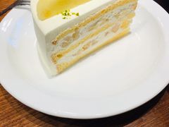 水蜜桃奶油蛋糕-black rainbow coffee