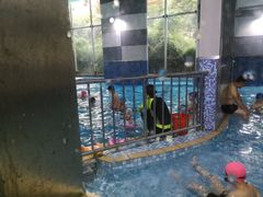 -齐岸健身(花园城店)