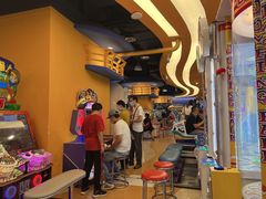 -爱玩嘉年华(龙湖曲江天街店)