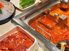 -海底捞火锅鲜切牛肉主题店(长寿路店)