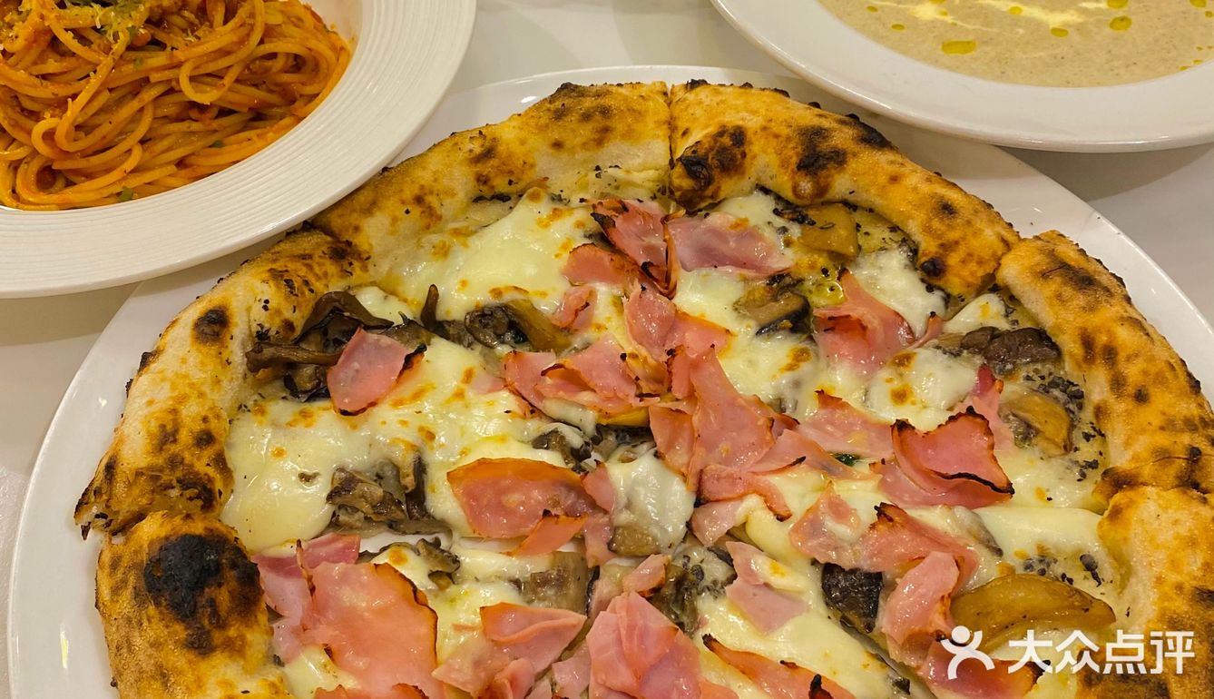 杨浦创智天地里的神仙手工窑烤披萨🍕 好吃到炸裂