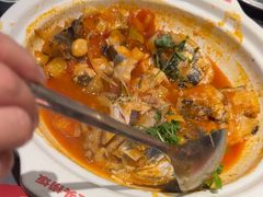 -魏铭鱼头捞饭(晋阳路店)