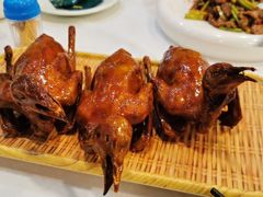 -五谷芳乳鸽王(梅沙老店)