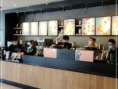 -星巴克臻选(莘庄仲盛店)