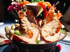 -弦月窗LUNETTE BY AMANDA(复兴路店)