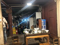 大堂-88号小吃店·经典云南菜·地道纳西美食