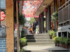 -屈夫人地锅鸡(南充店)