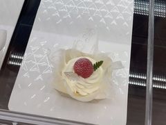 -花花卷卷·鲜食蛋糕(静安久光百货店)