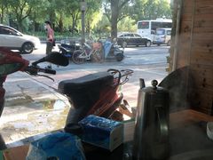 -三里屯土灶炖公鸡地锅鸡(江东店)