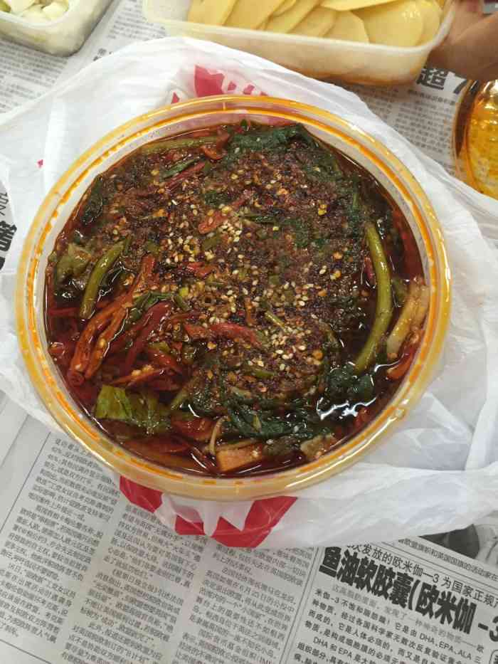 打分 三顧冒菜 麻麻辣辣,打包帶走～味道還好