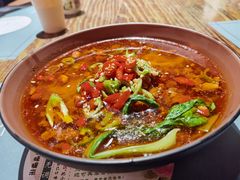 -八月美食小馆(银泰城总店)
