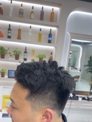 -尤司男士国潮理发馆