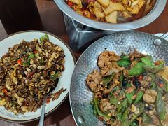 -湖南人家湘菜馆(镇江路店)