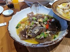 -头上红煨盐鸡·非遗院子餐厅