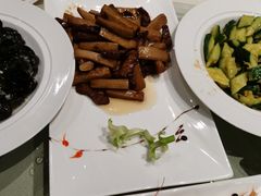 杏鲍菇牛柳-唐拉雅秀酒店-唐苑中餐厅